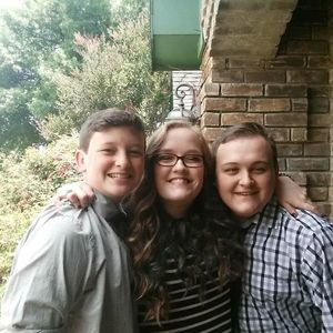 Meet your Posher, Casey